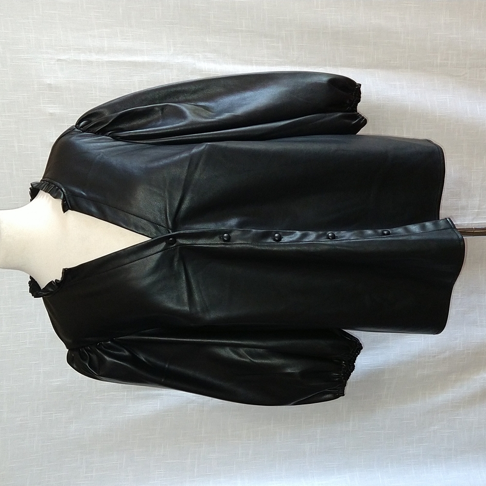 Black Faux Leather Top-Blouse